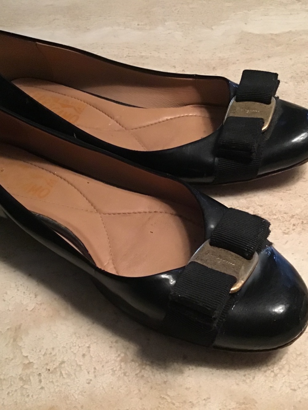 Salvatore Ferragamo Vara patent leather ballet flats size 7 m